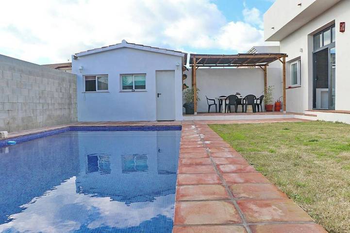 Holiday home for 6 people, with garden - 1