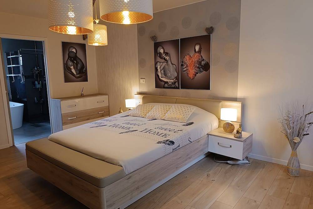 Belle Villa : Spa, Jacuzzi, Salle fitness, trampoline, 5min de la mer in Kerlouan, Région de Brest