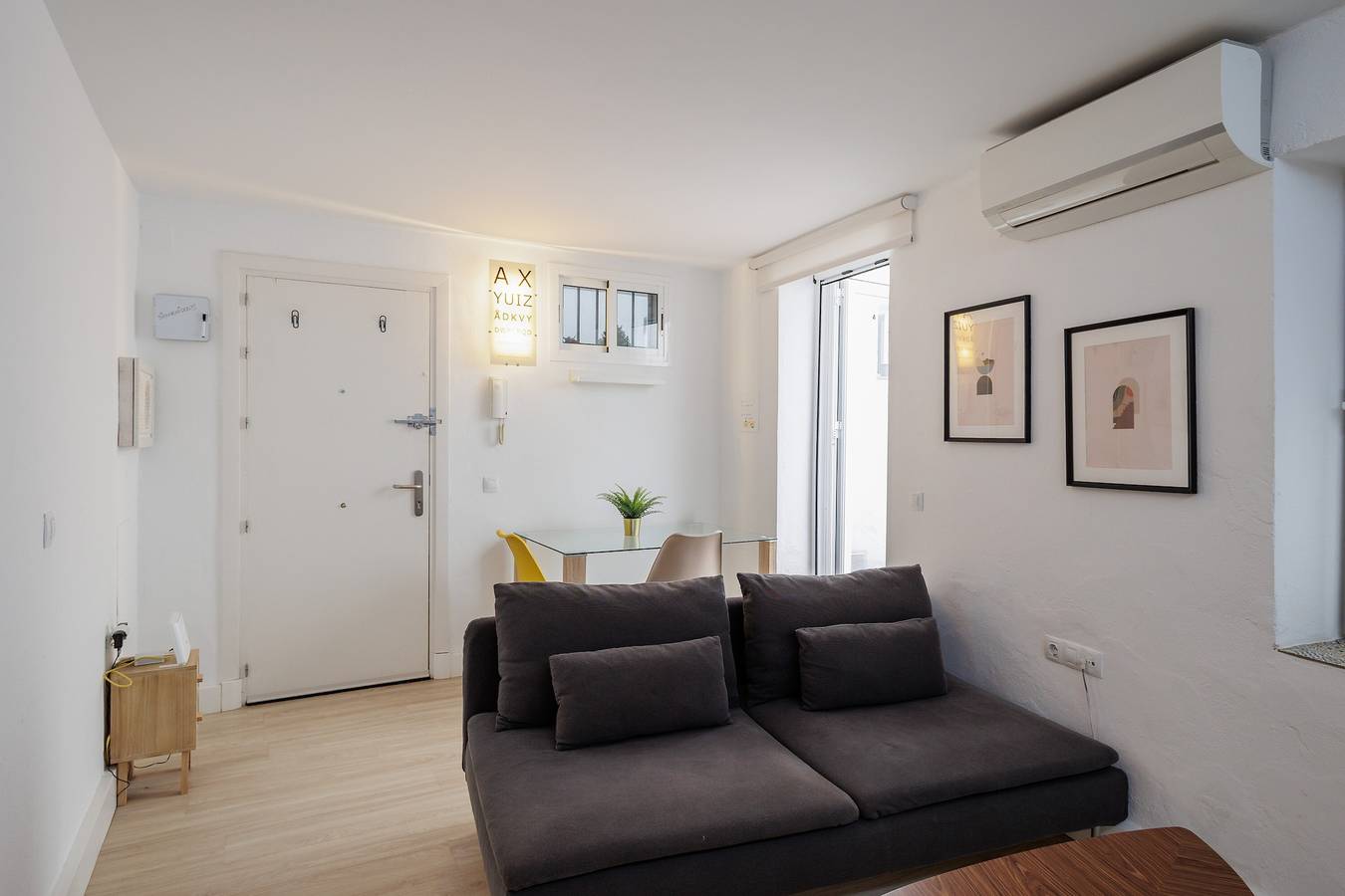 Apartamento entero, Apartamento 'Mini Loft Con Patio En La Alameda' con Wi-Fi y Aire Acondicionado in Casco Antiguo, Sevilla