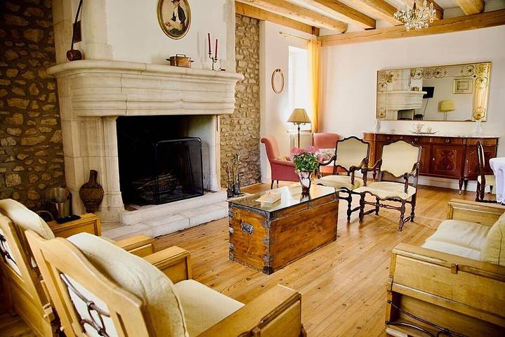 Gîte pour 12 personnes, avec jardin, animaux acceptés dans Parc Naturel Régional du Pilat - 4