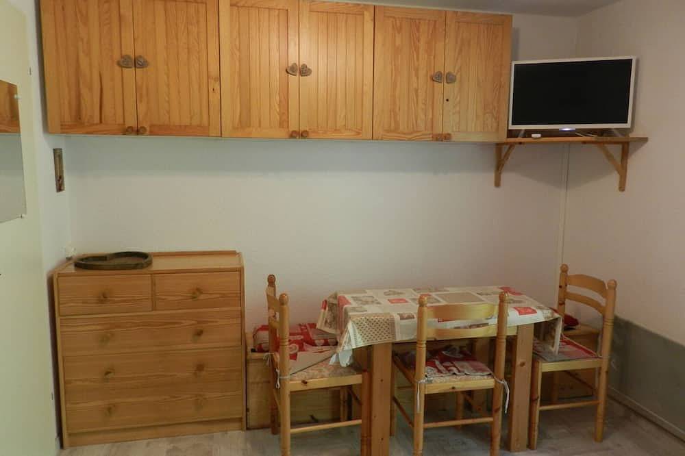 Appartement entier, Location 7 Laux - 5 pers, 24m², 400m pistes, balcon, ski aux pieds, parking gratuit in La Ferrière, Le Pleynet Les Sept Laux