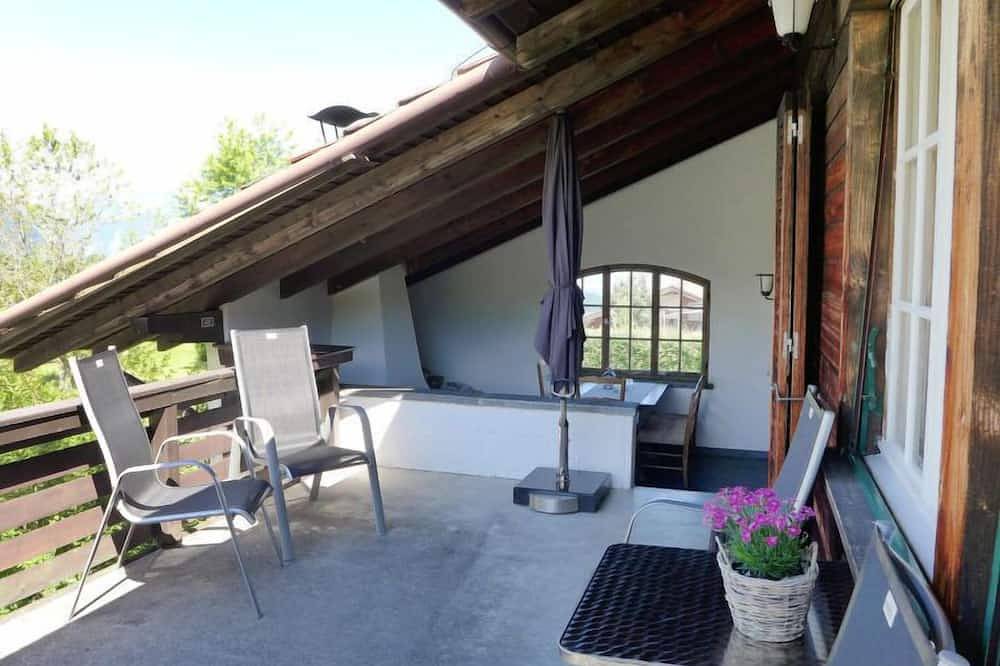Panoramablick by Interhome in Aeschi bei Spiez, Thunersee