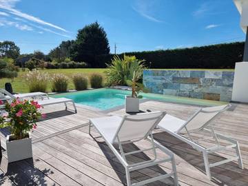 Gîte pour 6 personnes, avec jardin et piscine à La Garnache