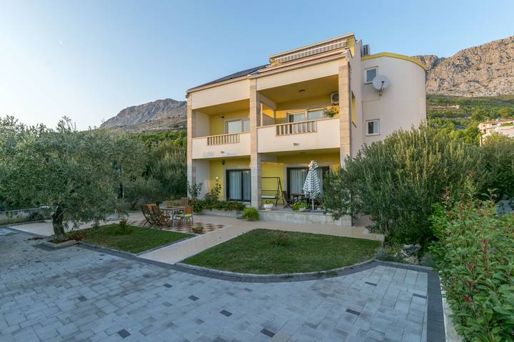 Apartament wakacyjny dla 4 osób w Duće