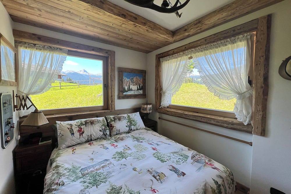 Ganze Wohnung, A suite in Cortina in Cortina d'Ampezzo, Dolomiti Superski
