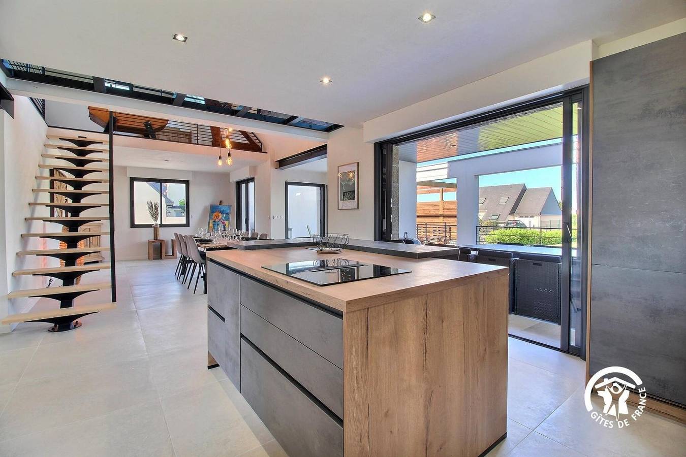 Teüen Mezad in Erdeven, Côte des Mégalithes