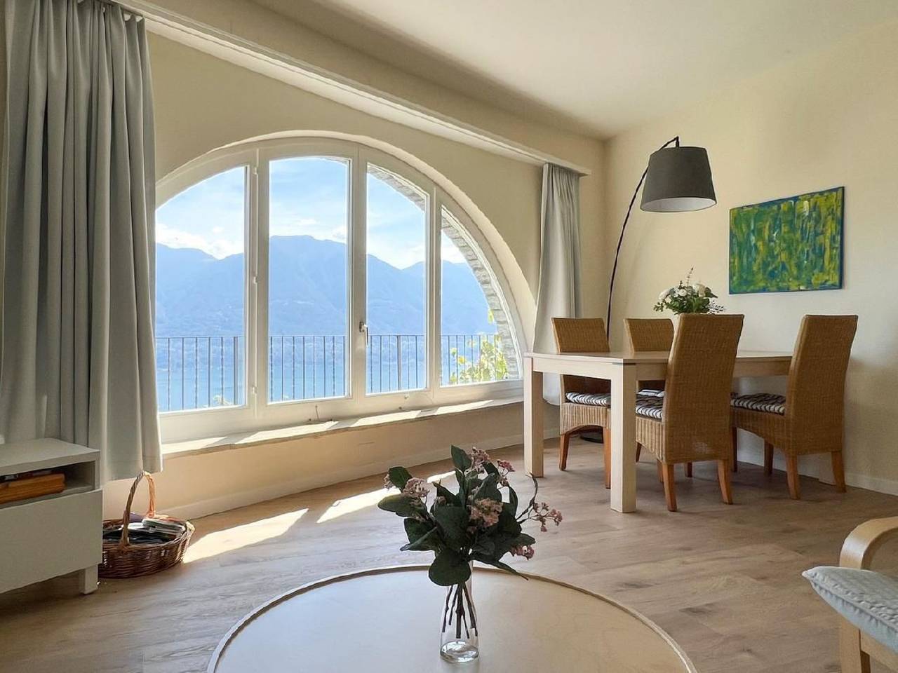 Ganze Wohnung, Casa Riale unten in Brione sopra Minusio, Tessiner Alpen