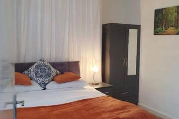 Apartment for 4 People in Warrington, Cheshire, Photo 1