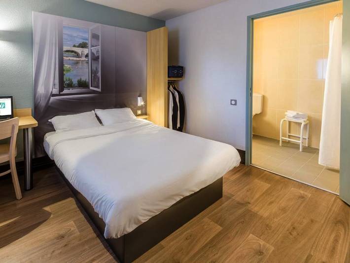Hôtel pour 4 personnes à Lormont - 3