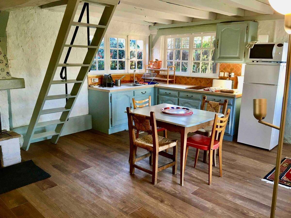 Three-Bedroom House in Chaumont-sur-Tharonne, Sologne