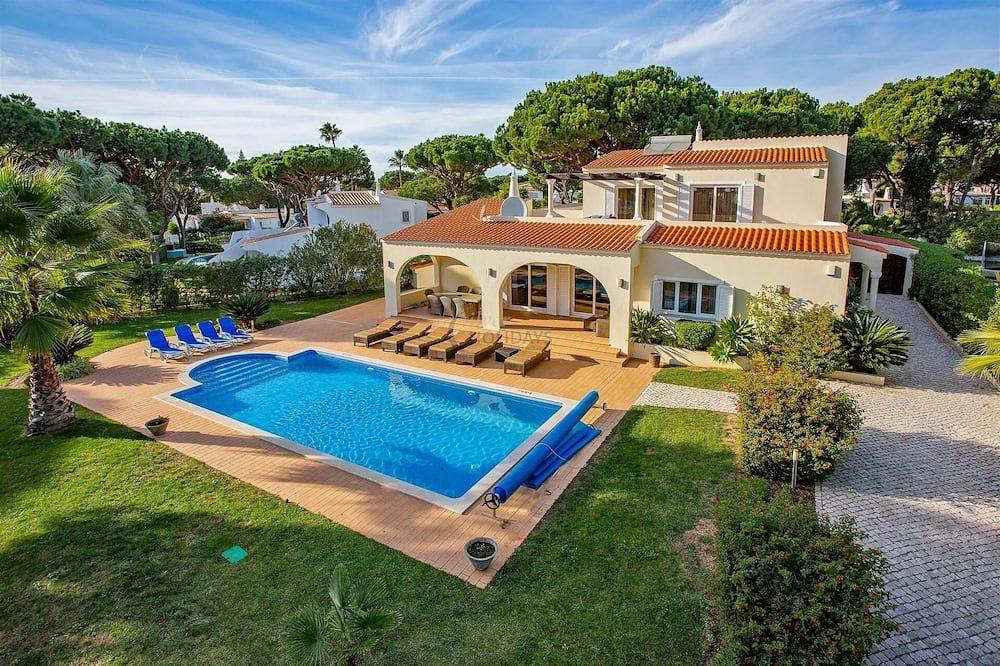 Casa vacanza a Quarteira a partire da 469€ a notte