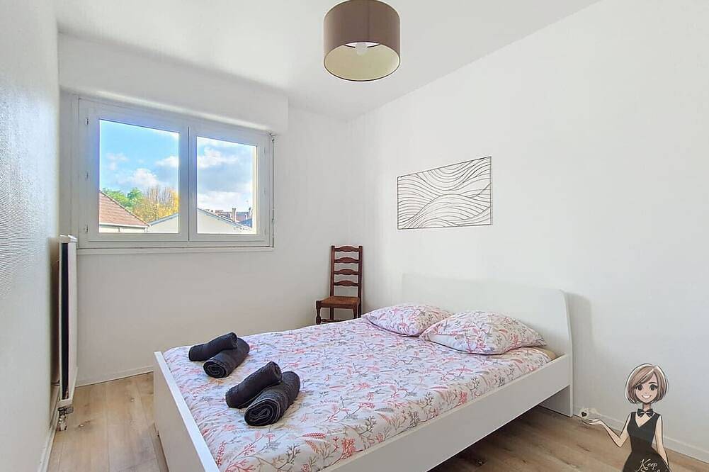 Entire apartment, Le Citadin, Centre ville + parking gratuit pour 6p in Pau, Béarn