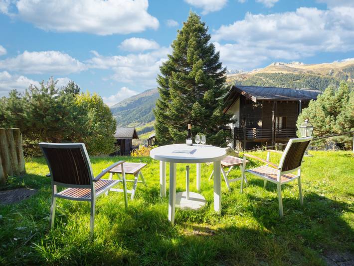 Ferienwohnung für 2 Personen, mit Terrasse und Garten sowie Ausblick