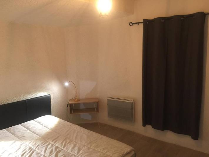 Gîte pour 3 personnes, avec vue et terrasse, animaux acceptés à Vedène - 3
