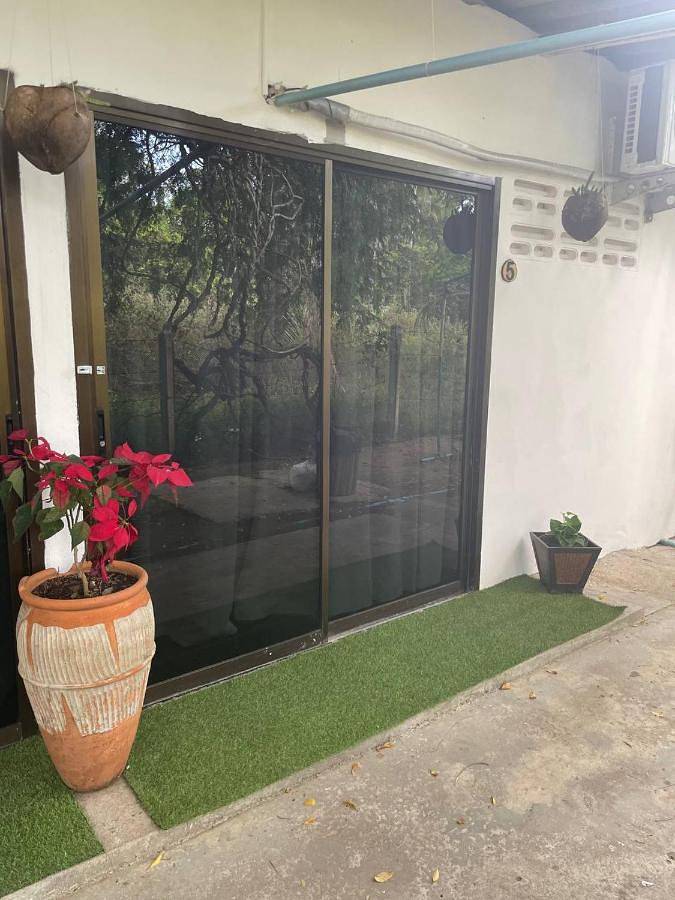 Gjestehus for 2 personer, med hage og utsikt, dyr tillatt i Phuket