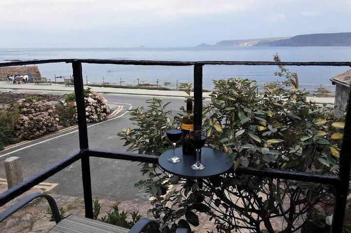 Cottage for 2 people, with garden, with pets in Sennen