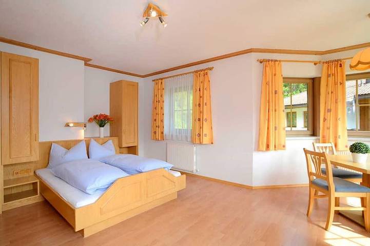 Chalet für 20 Personen, mit Sauna und Balkon sowie Garten in Hippach - 2