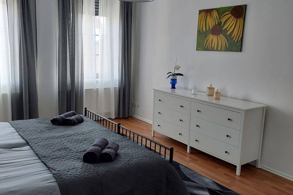 Ganze Wohnung, Gemütliche 3 Raum Wohnung mit Terrasse in Gransee, Ruppiner Seenland