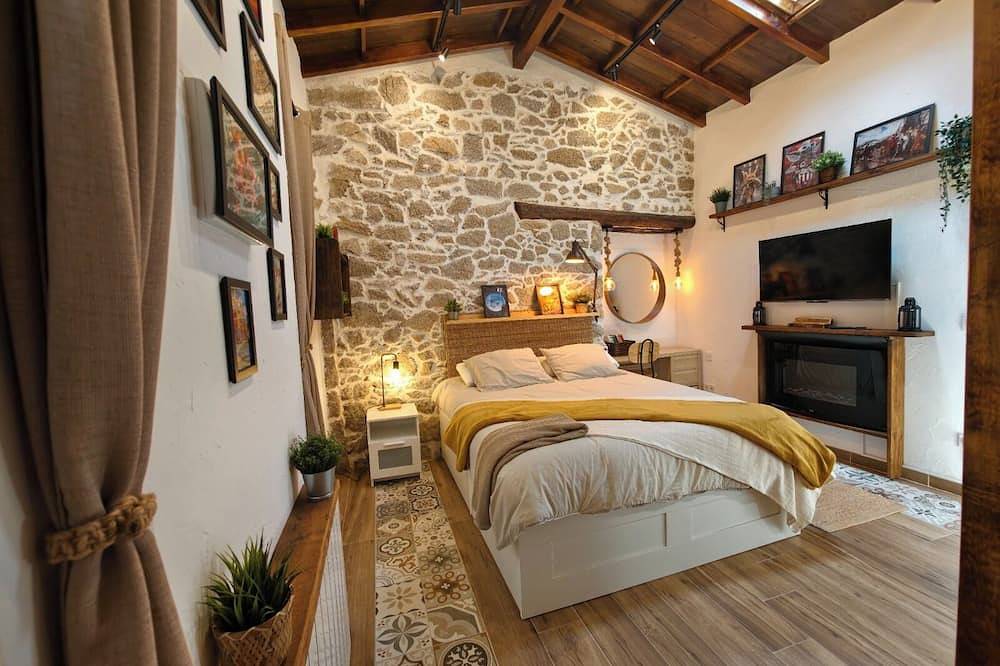 Casita El Espinar Jacuzzi in El Espinar, Provincia de Segovia