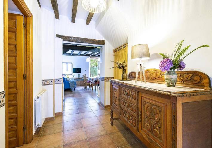 Casa rural para 7 personas, con jardín y vistas, Familias con niños en Peña Cabarga - 3