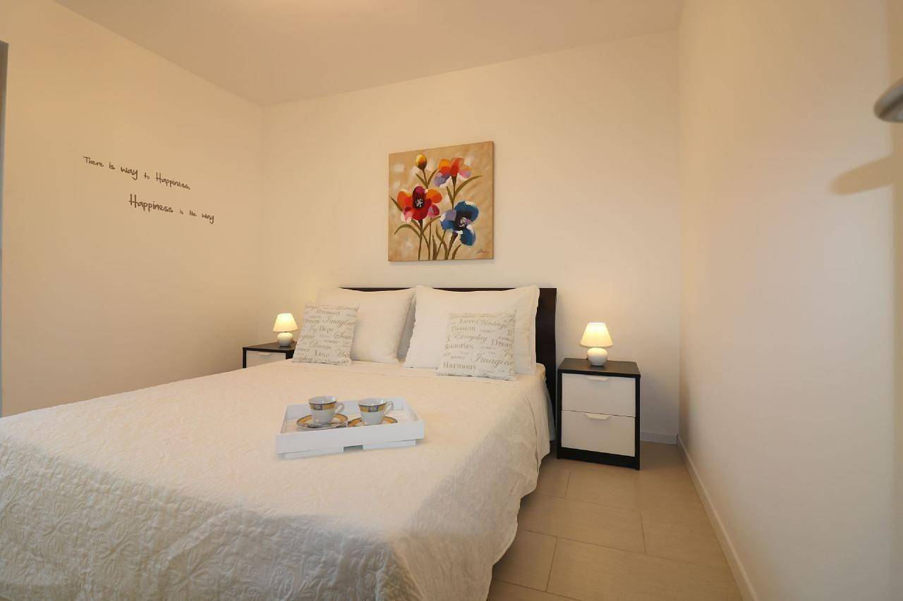 Ganze Ferienwohnung, Fewo "Lorena Premium" mit Blick auf das Wasser in Poreč, Porec und Umgebung