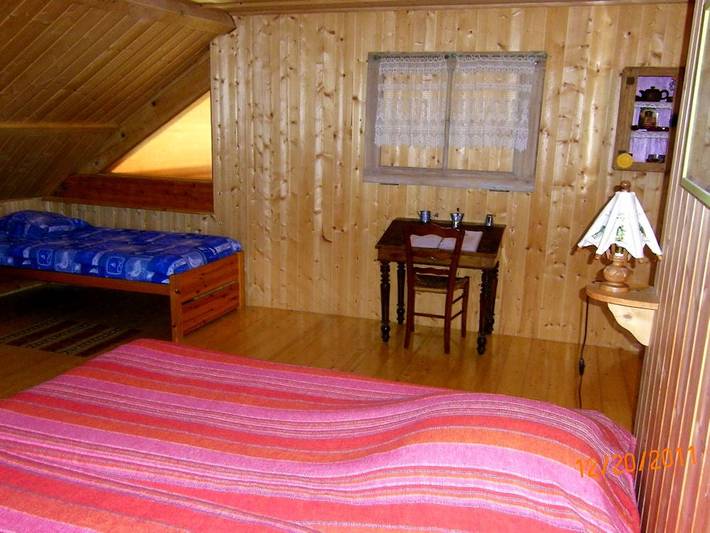 Chambre d’hôte pour 6 personnes, avec jardin dans le Jura - 2