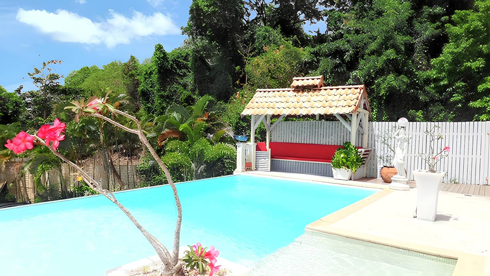 Maison accueillante à La Trinité avec piscine partagée 57 m² in La Trinité, Martinique