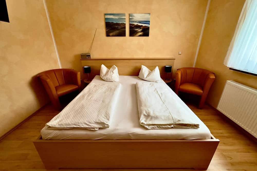 Ganze Wohnung, Ferienzimmer direkt am Ellbogensee in Priepert, Mecklenburg-Strelitz