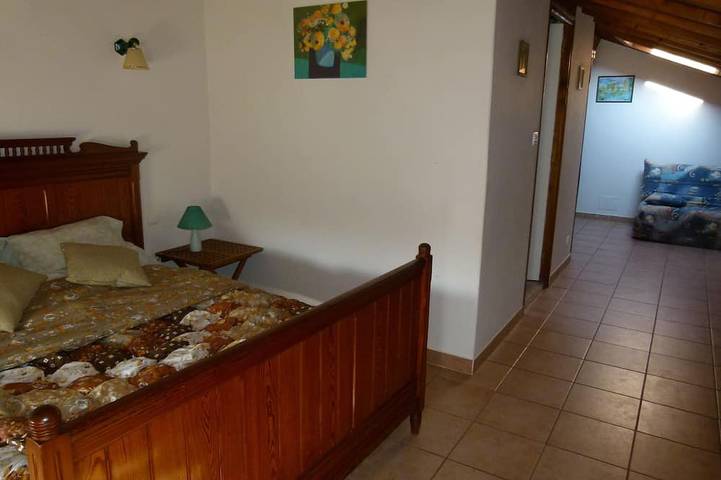 Gîte pour 9 personnes, avec jardin, animaux acceptés dans Lac de l'Escourou - 3