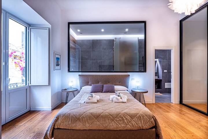 Ferienwohnung für 3 Personen, mit Balkon/Terrasse und Whirlpool in Salerno