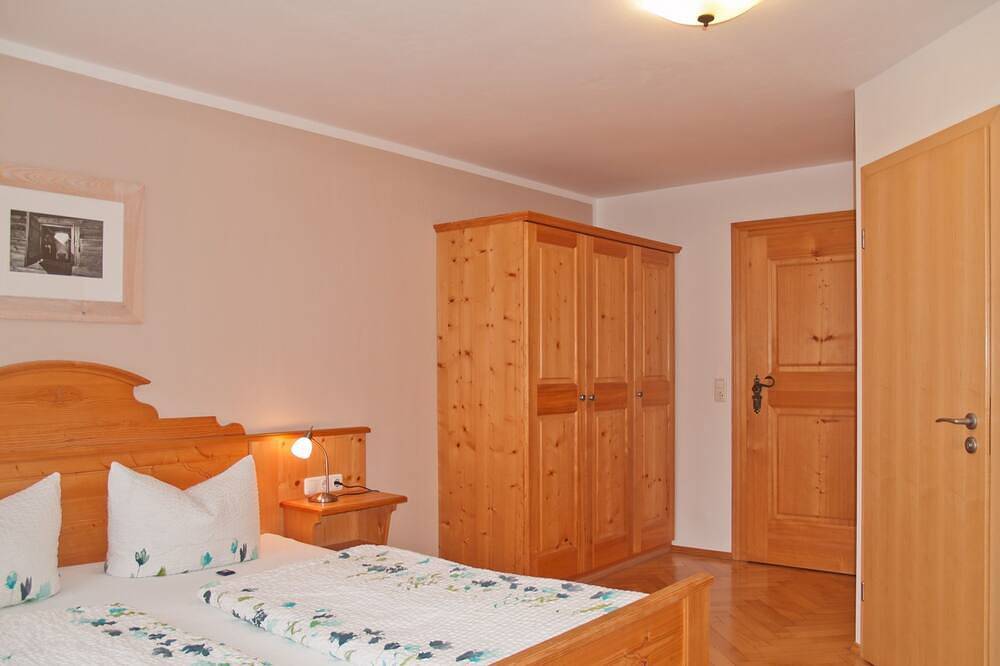 Oberpartenhauserhof - Irmi Vacation Rental in Gmund, Bavarian Alps
