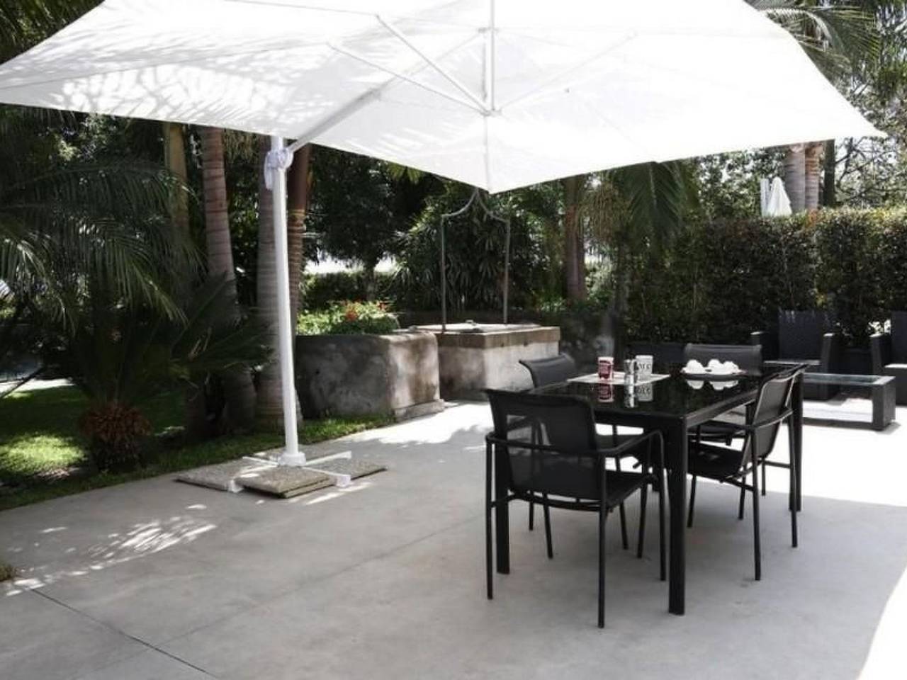 Entire apartment, Villa Carlino White in Fondachello, Catania Province