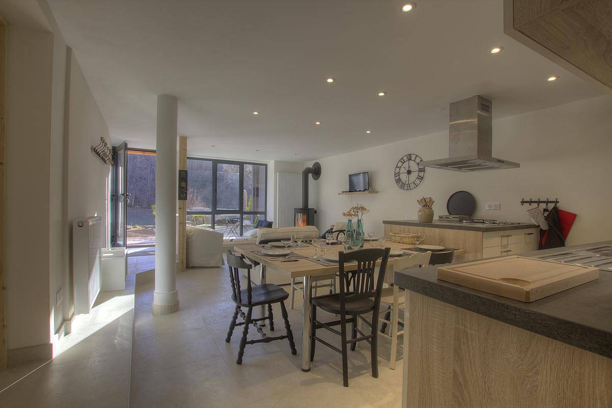 Le Combet in Chézery-Forens, Parc naturel régional du Haut-Jura