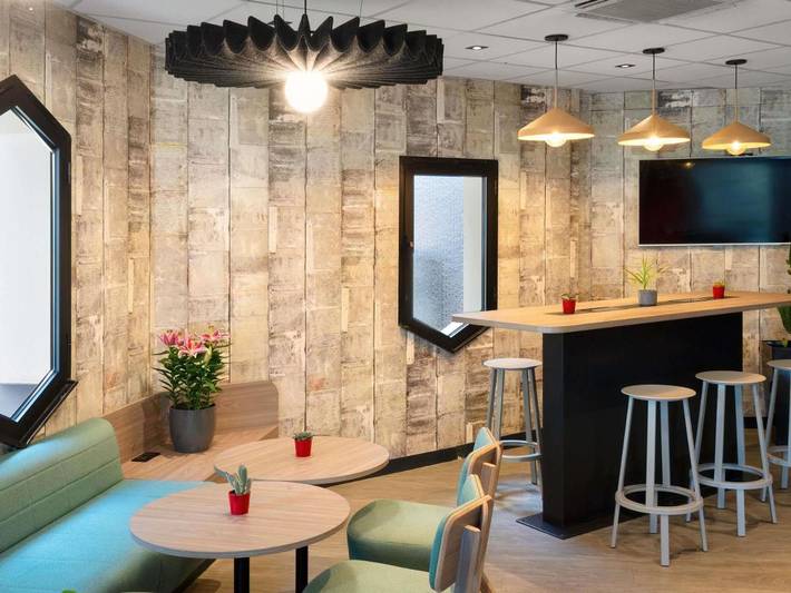 Hôtel pour 4 personnes, avec terrasse, animaux acceptés à Cergy - 4