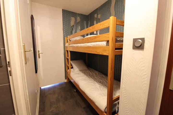 Entire apartment, Apt with balcony sea view, 4 p., full South, 3 *.bien placé, près des commerces in Le Touquet-Paris-Plage, Montreuil region