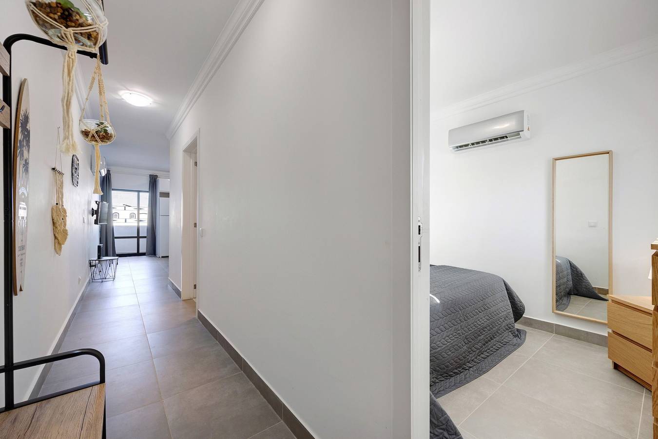 Ganze Wohnung, Ferienwohnung "Yasmim House" mit Gemeinschaftspool und Wlan in Sagres, Naturpark Südwest-Alentejo und Costa Vicentina