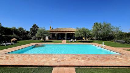 Chalet para 8 Personas en Marchena, Provincia de Sevilla, Foto 2