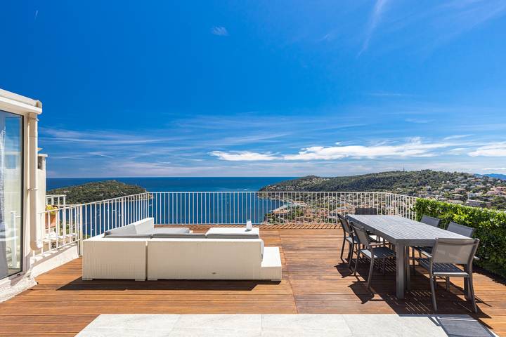 Gîte pour 6 personnes, avec balcon et jacuzzi à Villefranche-sur-Mer - 3