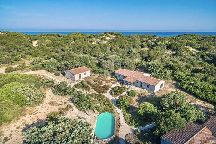 Gîte pour 4 personnes, avec piscine et balcon/terrasse à Badesi - 4