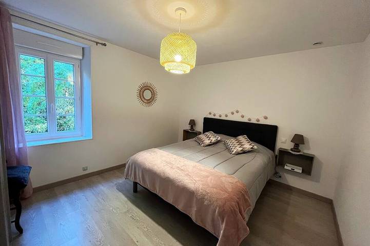 Location de vacances pour 8 personnes, avec jardin à Cenne-Monestiés - 2