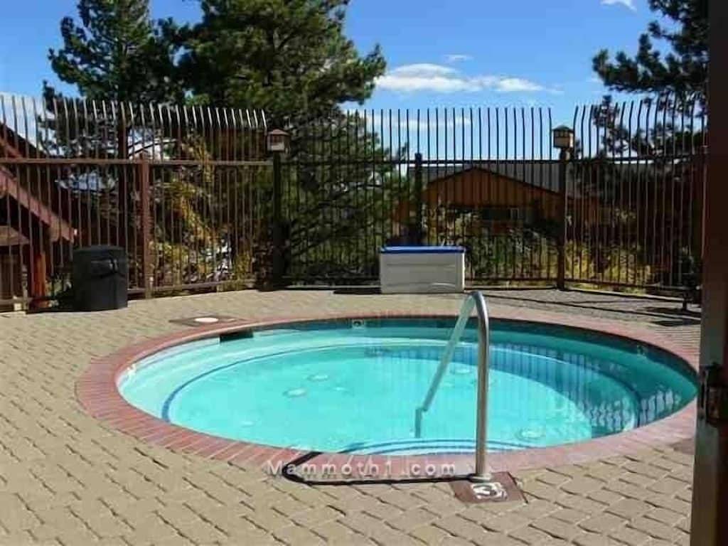 Eagle Run # 204 - Luxus Ski-In Ski-Out / Slope-Side; 3 Schlafzimmer in Mammoth Lakes, Mammoth Mountain