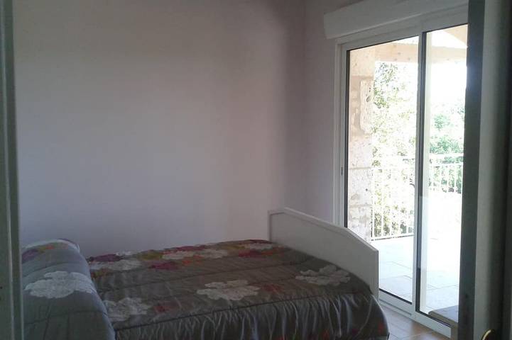 Gîte pour 4 personnes, avec balcon et jardin à Pomport - 2