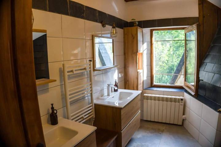 Casa rural para 8 personas, con Terraza además de Jardín y Vistas en Parque nacional de Ordesa y Monte Perdido - 4