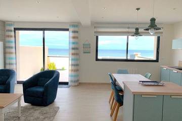 Gîte pour 6 personnes, avec jardin et terrasse à Lion-sur-Mer