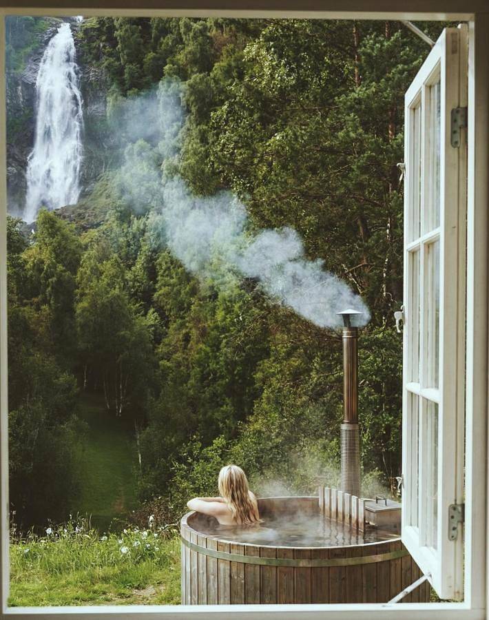 Ferienhaus für 3 Personen, mit Terrasse und Whirlpool sowie Garten - 1