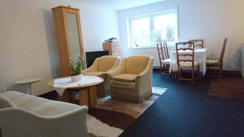 Ferienwohnung für 6 Personen, mit Terrasse und Garten sowie Ausblick