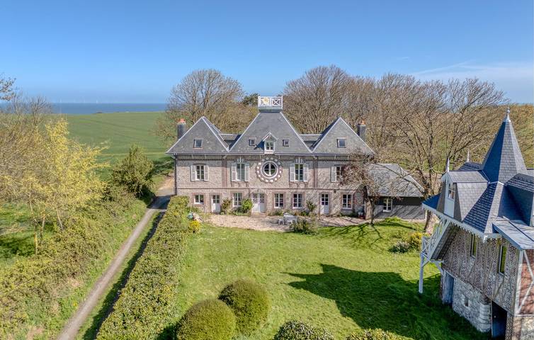 Location de vacances pour 14 personnes, avec Terrasse et Jardin à Vattetot-sur-Mer