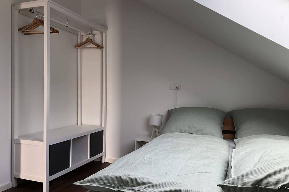 Ganze Wohnung, Gemütliche Ferienwohnung im Bodenseehinterland in Markdorf, Region Bodensee-Oberschwaben