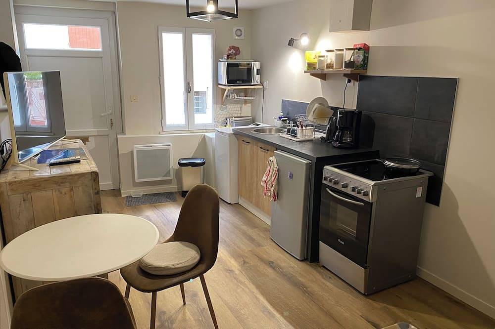 Ganze Wohnung, Charming, friendly apartment with all amenities in Caromb, Parc naturel régional du Mont-Ventoux