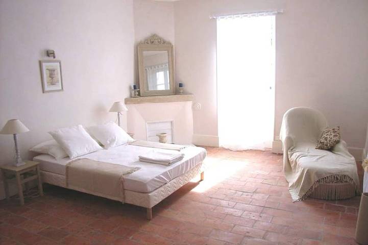 Location de vacances pour 12 personnes, avec jardin et jacuzzi à Crest - 3